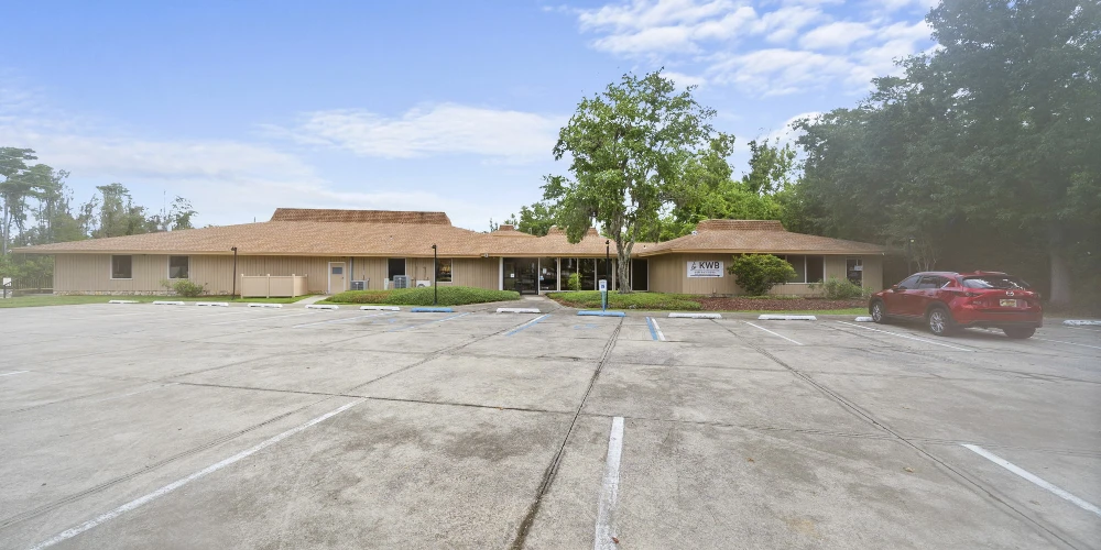 Medical Office & Ambulatory Surgery Center (ASC) –  Near HCA Gulf Coast Medical Center