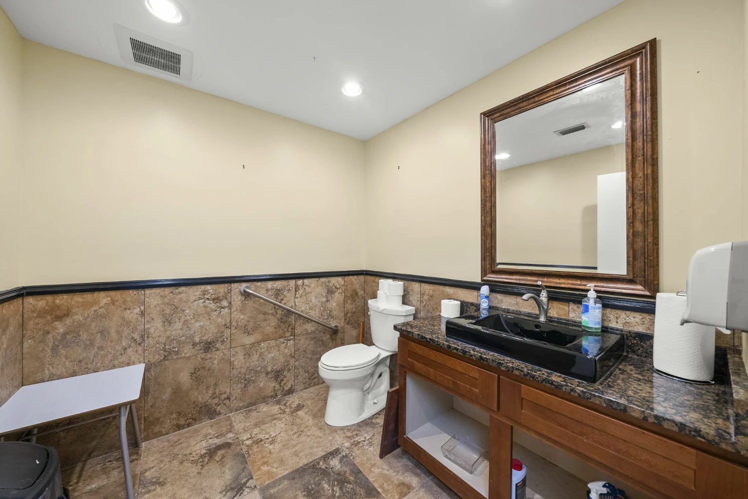 Medical Office & Ambulatory Surgery Center (ASC) –  Near HCA Gulf Coast Medical Center