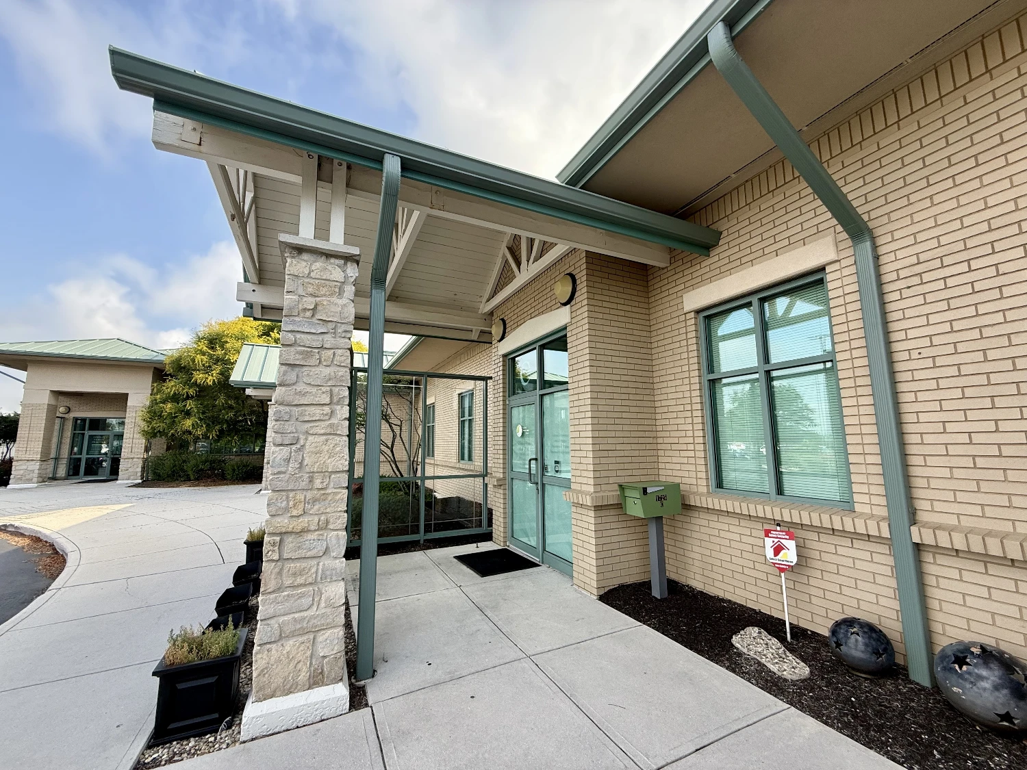 1725 Western Ave Ste C, Findlay, OH for sale