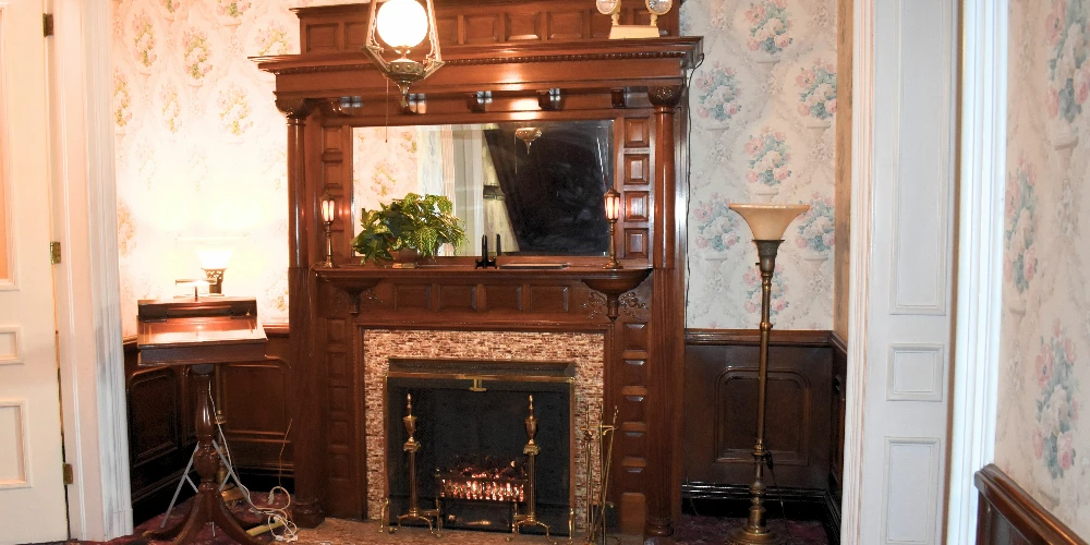 71 Main St