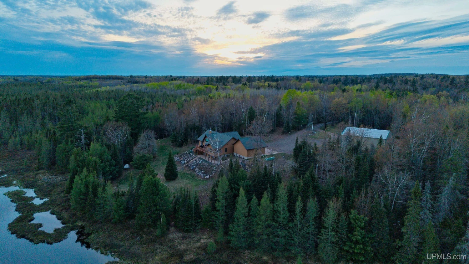 890 Acre Turn-Key Trophy Deer Ranch in Michigan’s Beautiful Upper Peninsula