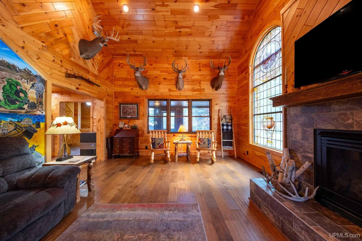 890 Acre Turn-Key Trophy Deer Ranch in Michigan’s Beautiful Upper Peninsula