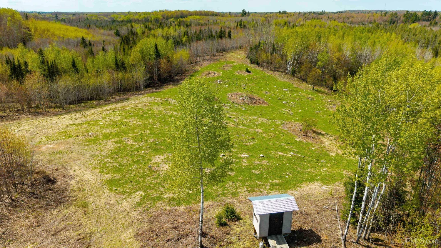 890 Acre Turn-Key Trophy Deer Ranch in Michigan’s Beautiful Upper Peninsula
