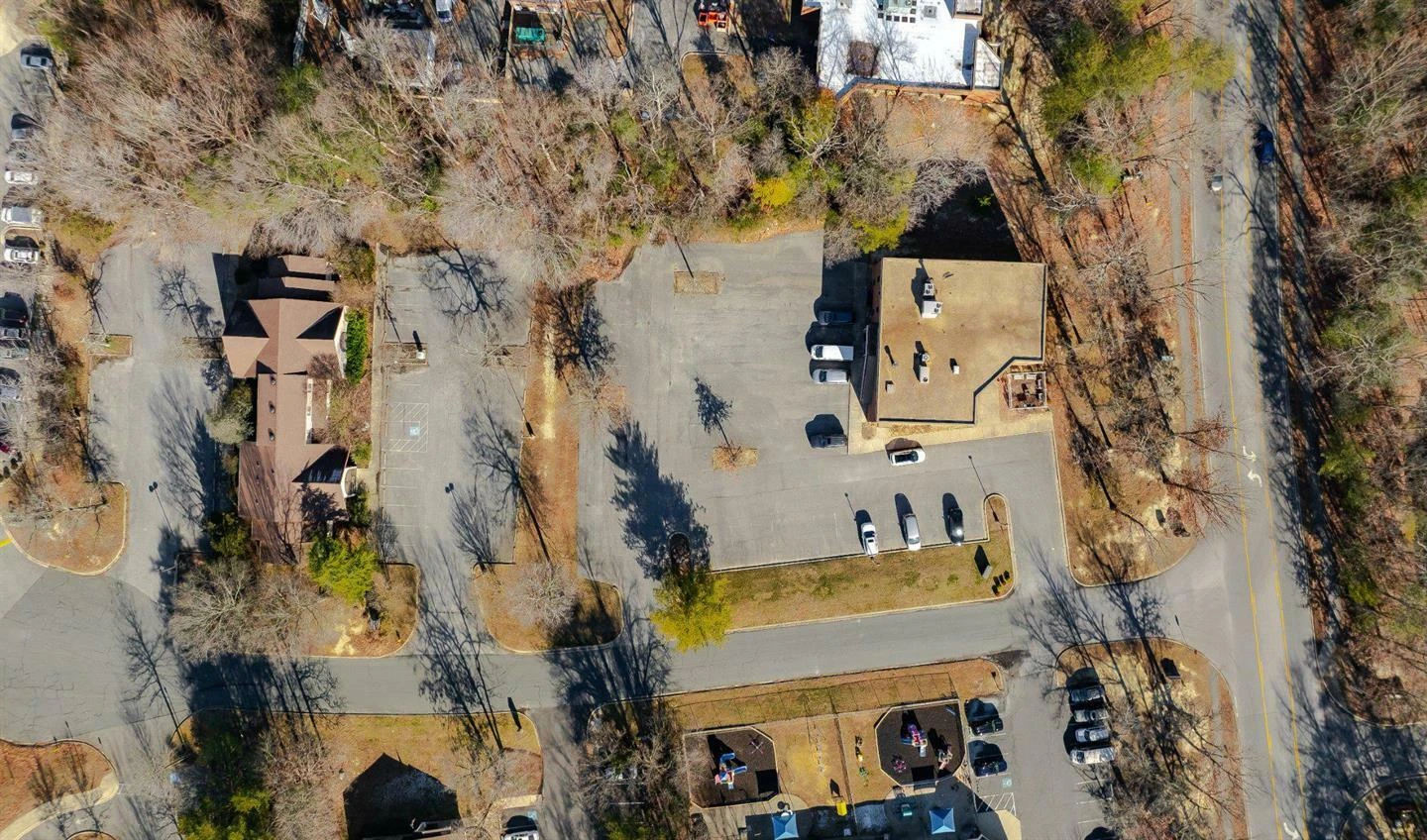 Well-Maintained Office Building in St. Charles Business Corridor