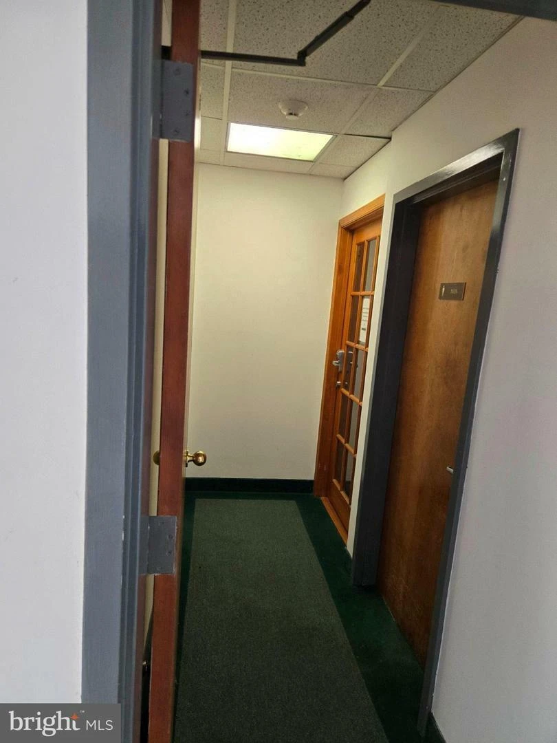 Well-Maintained Office Building in St. Charles Business Corridor