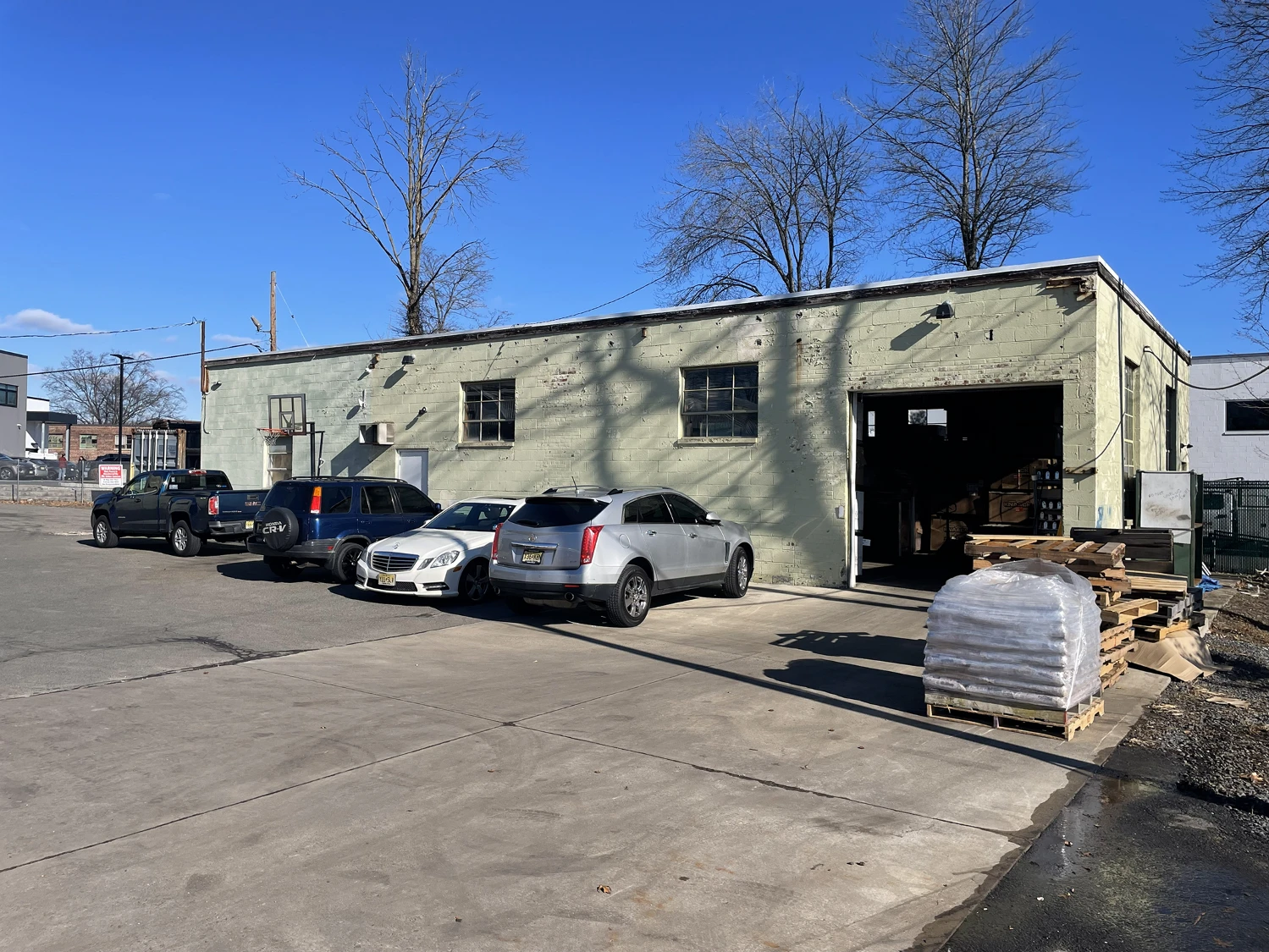 Industrial Sale-Leaseback Opportunity