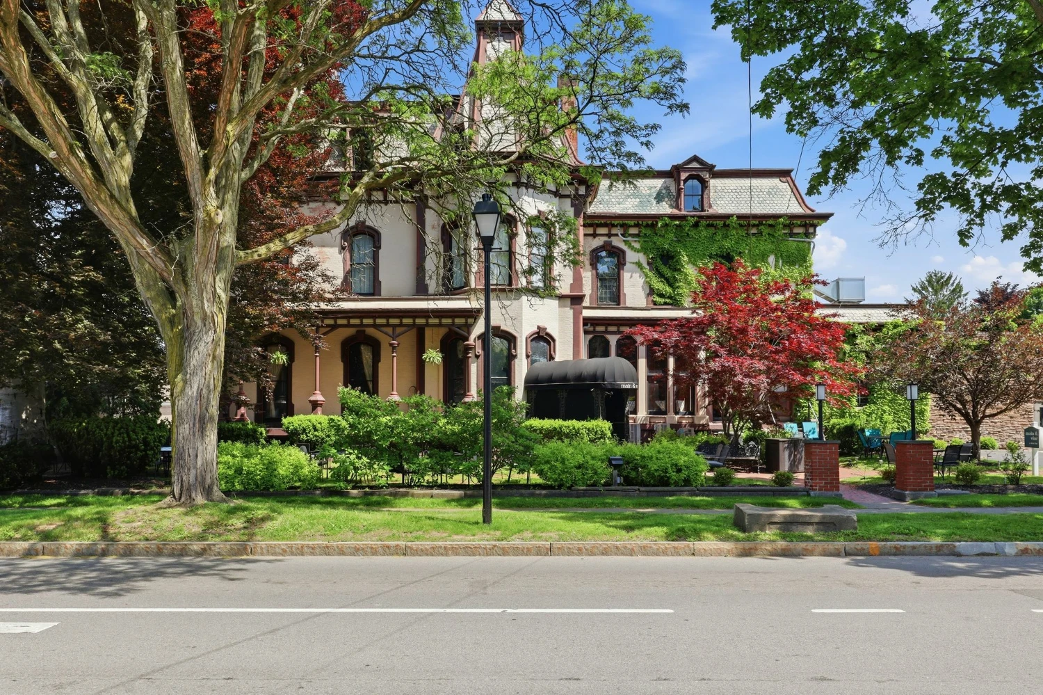 The DeLand House on Main