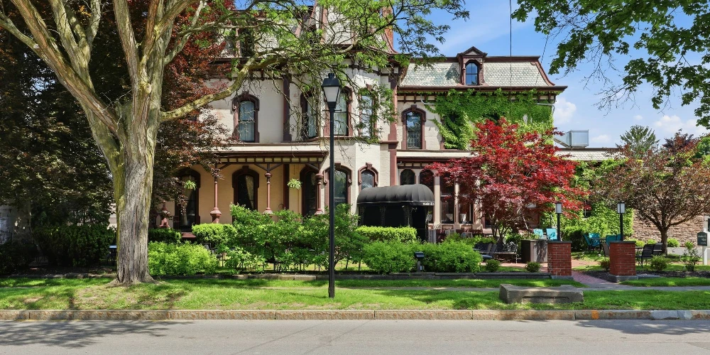 The DeLand House on Main