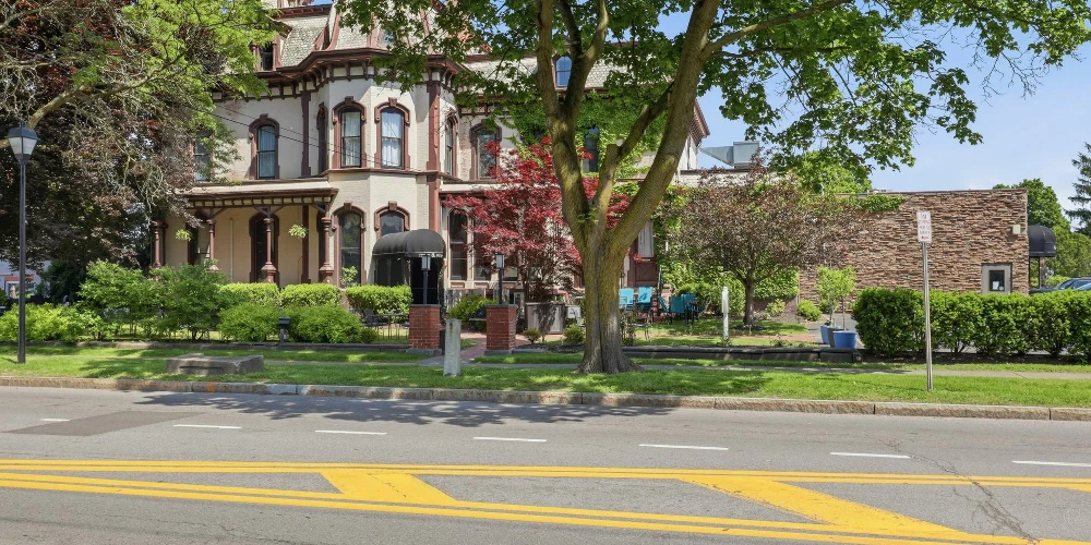 The DeLand House on Main