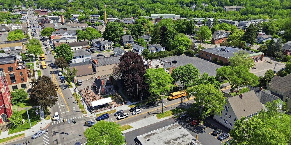 The DeLand House on Main