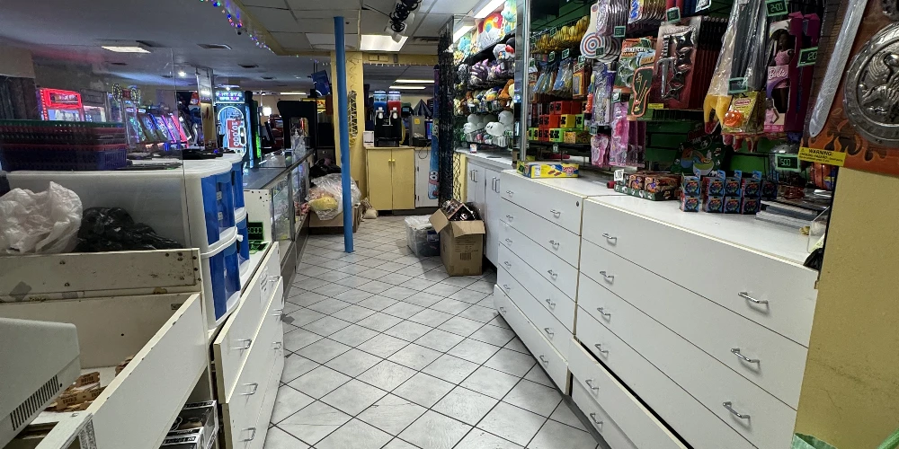 2400 Sheridan Dr - 1.87+/- Acres Vacant Commercial Redevelopment