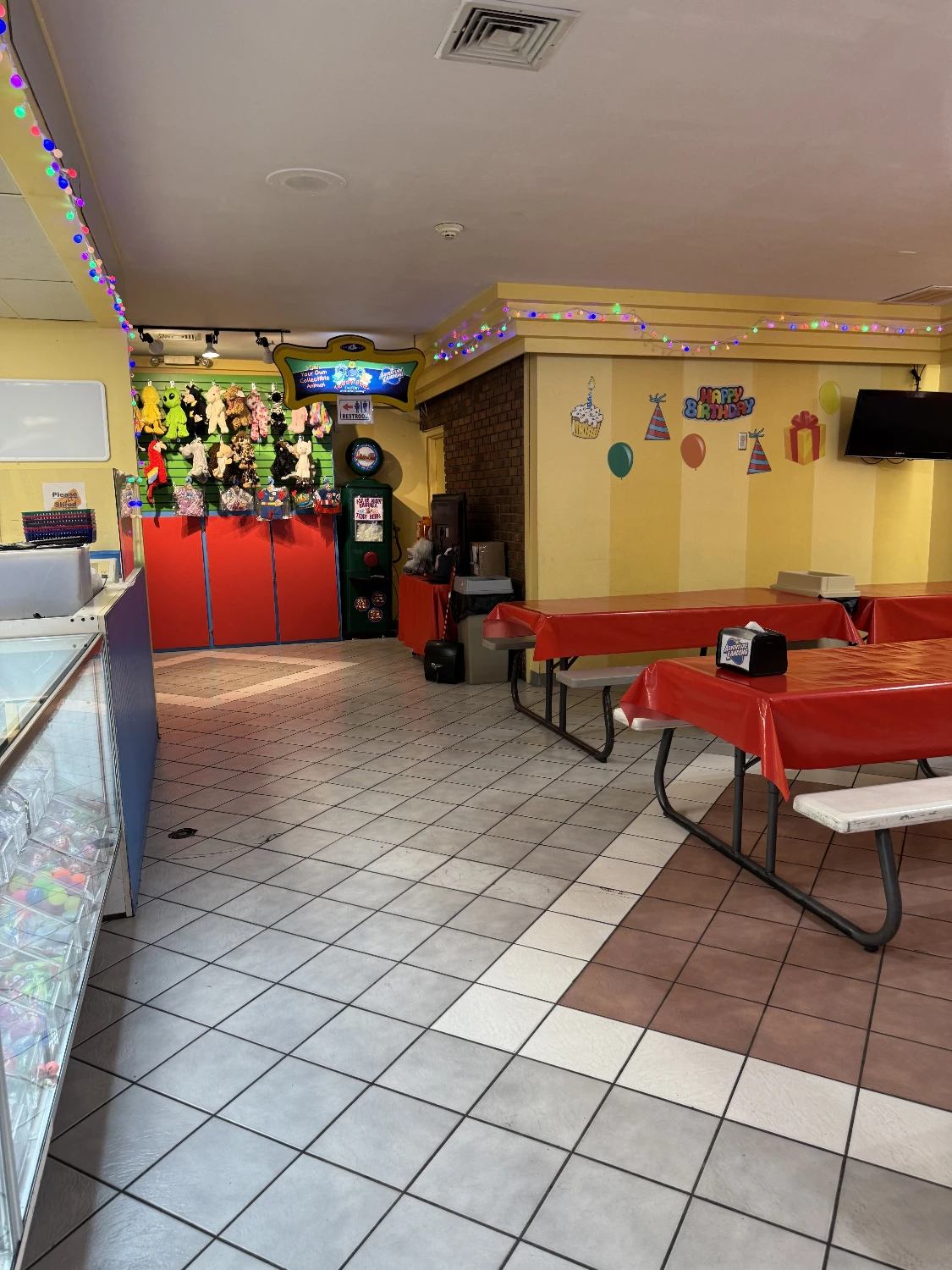 2400 Sheridan Dr - 1.87+/- Acres Vacant Commercial Redevelopment