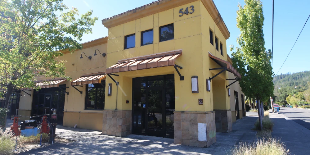 543 N Cloverdale Blvd, Cloverdale, CA for sale