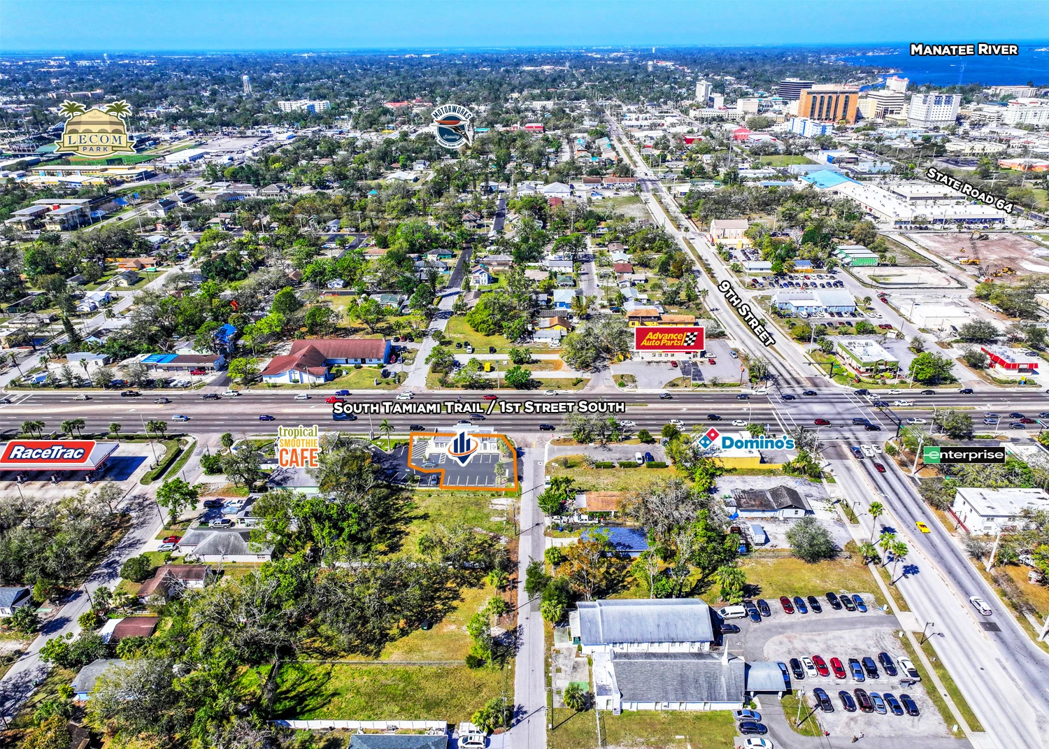 High Visibility Retail / Office Building on U.S. 41 / Tamiami Trail