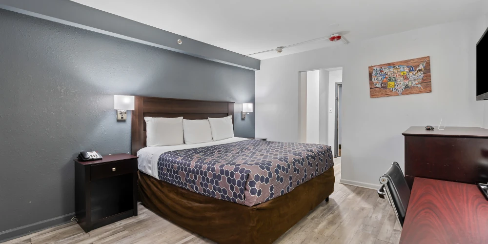 Strong Value-Add Opportunity | 32-Unit EconoLodge by Choice Hotels 