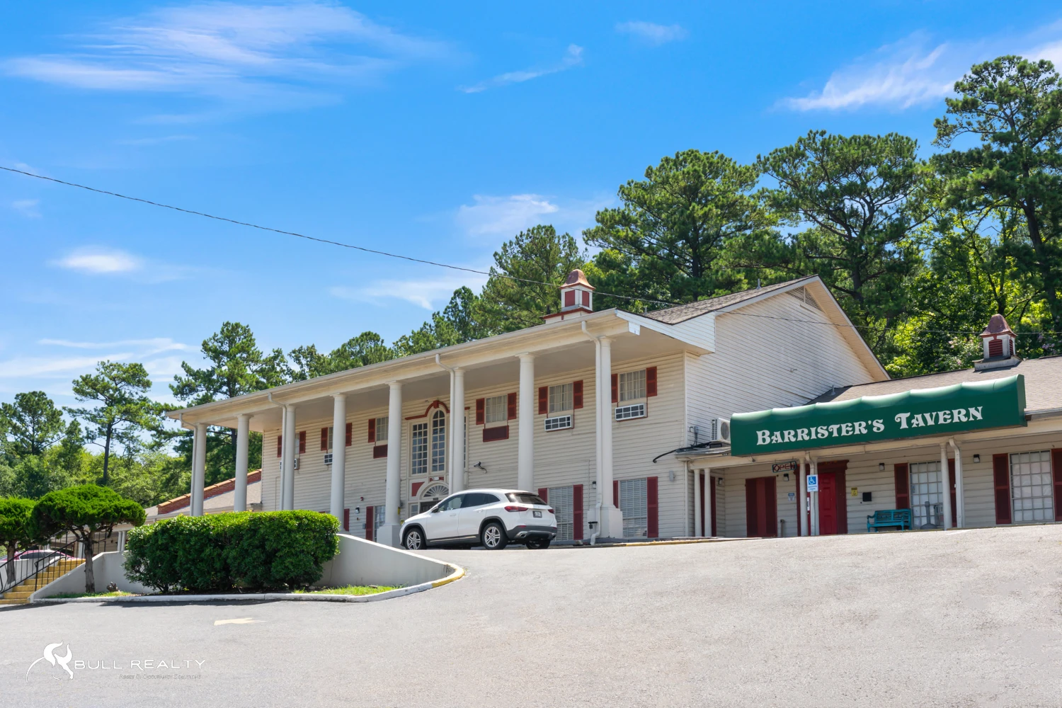 Strong Value-Add Opportunity | 32-Unit EconoLodge by Choice Hotels 
