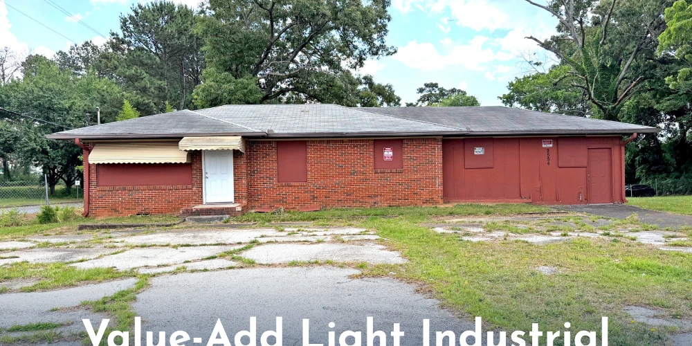 Value-Add Light Industrial Redevelopment Opportunity | ±1,454 SF