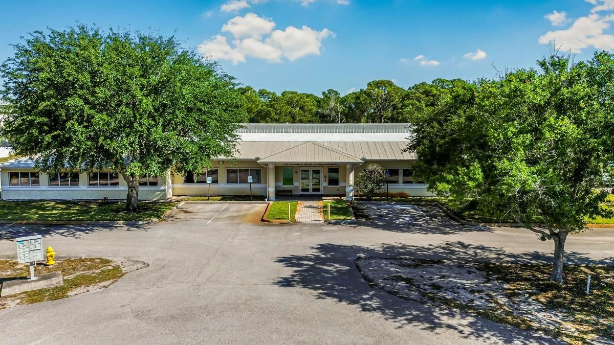 1601 NE Success Drive, Jensen Beach, FL for sale