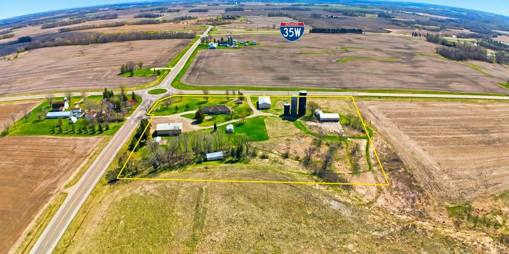 2068 Millersburg Blvd W, Dundas, MN for sale