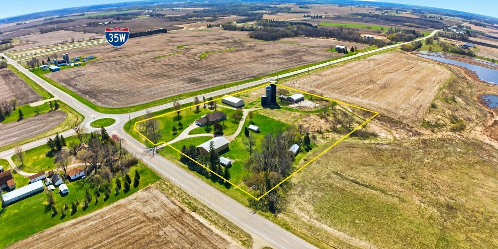 2068 Millersburg Blvd W, Dundas, MN for sale