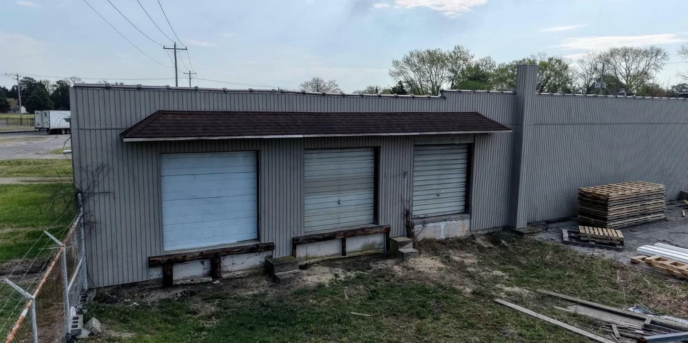 Exceptional Industrial/Flex Warehouse Opportunity