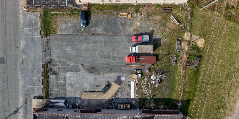 Exceptional Industrial/Flex Warehouse Opportunity