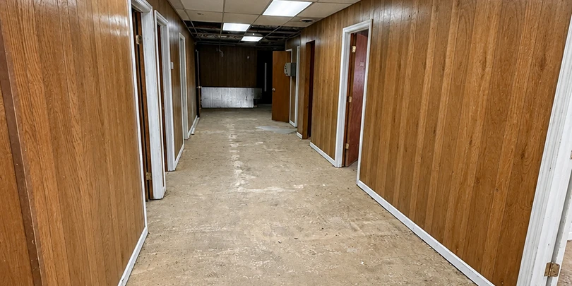 Medical/Office/Day Care/Storage Use Building