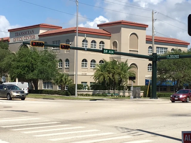 Prominent Beachside Office Space For Lease