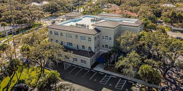 Prominent Beachside Office Space For Lease