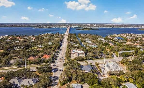 Prominent Beachside Office Space For Lease
