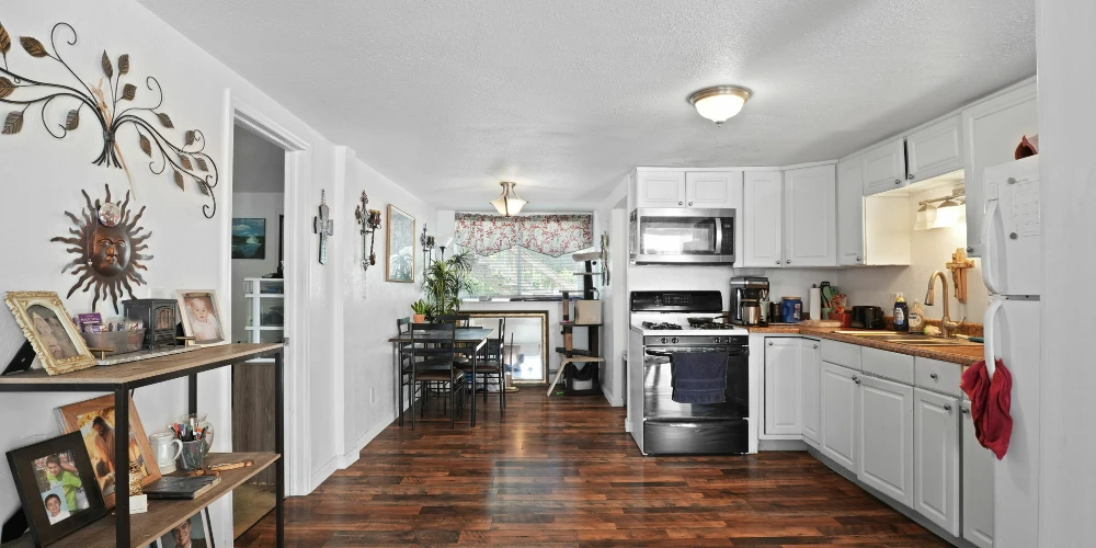 171 Front St, Vestal, NY for sale