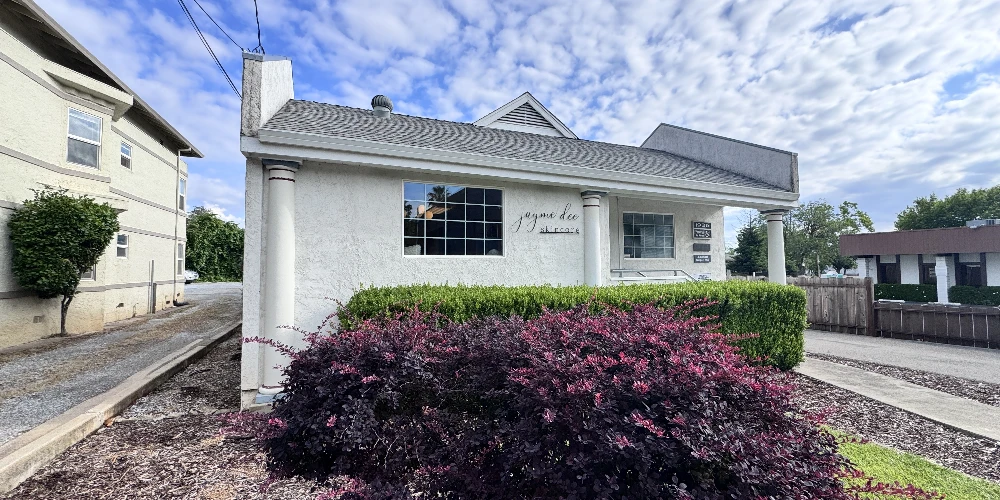 1936 Shasta St, Redding, CA for sale