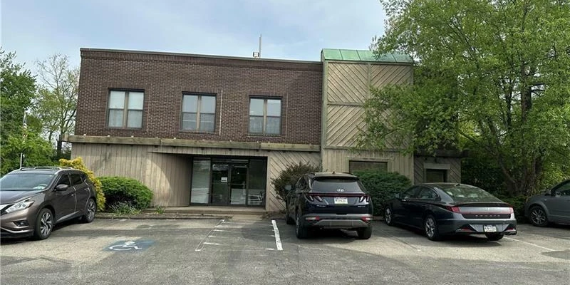 736 W Ingomar Rd, Ingomar, PA for sale