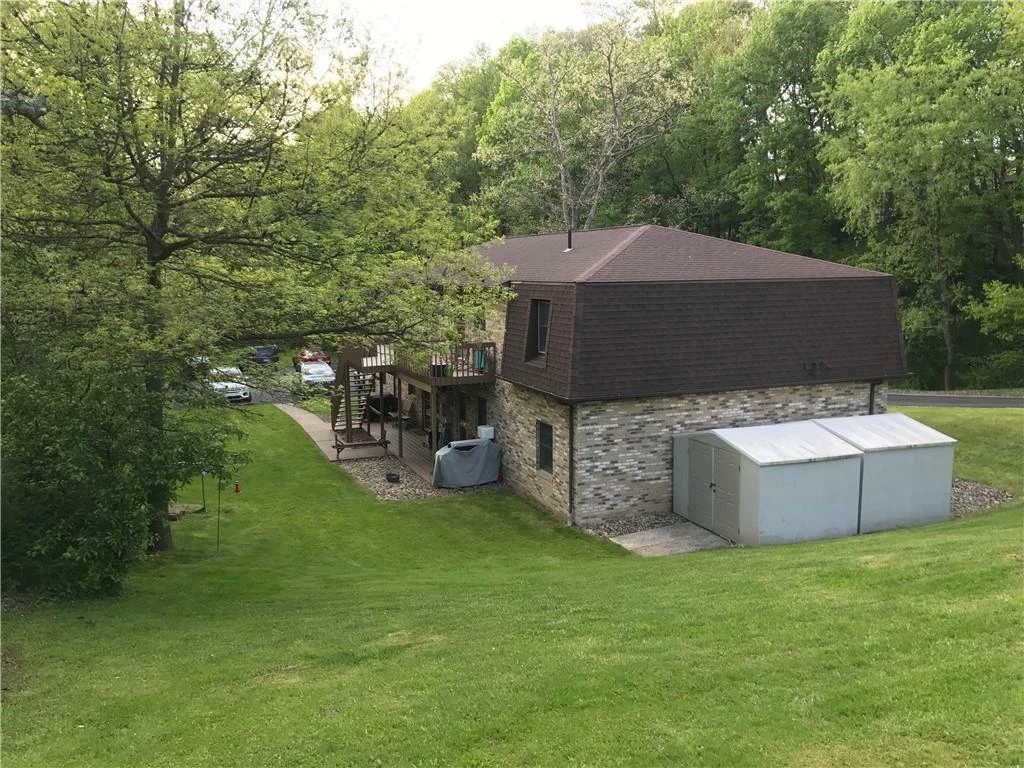 108 Oak Drive, Saxonburg, PA for sale
