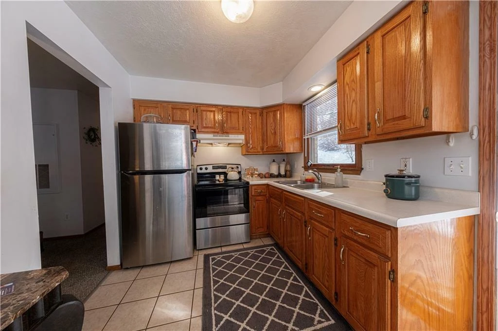 108 Oak Drive, Saxonburg, PA for sale