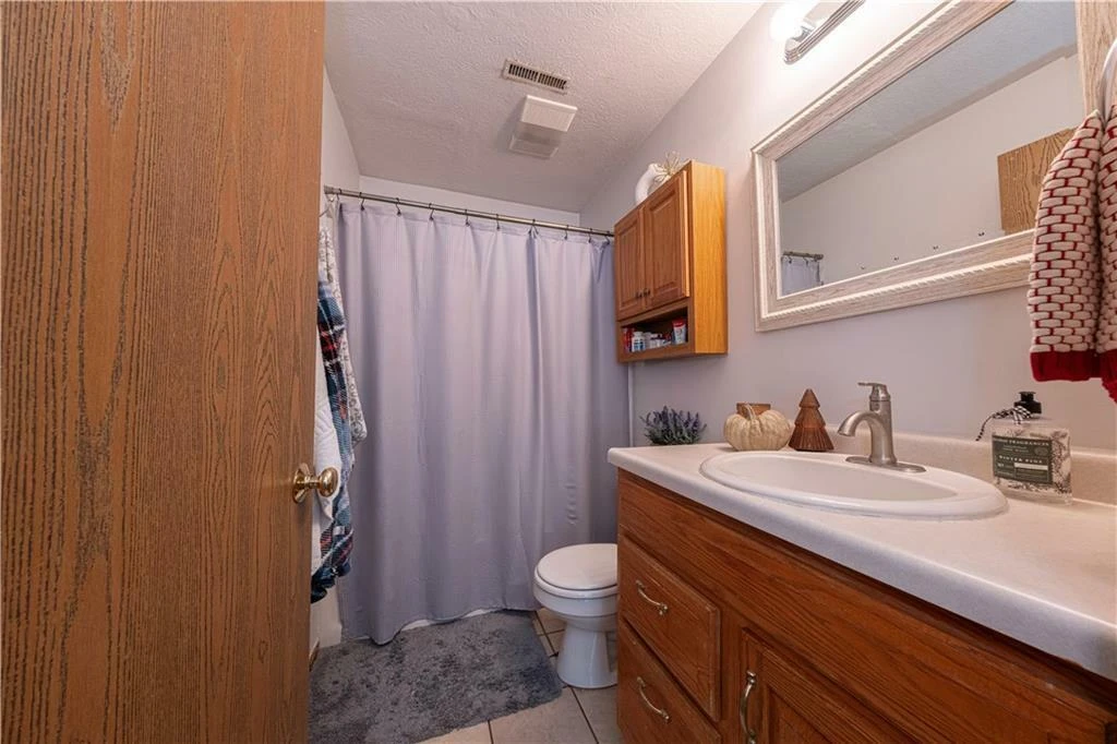 108 Oak Drive, Saxonburg, PA for sale