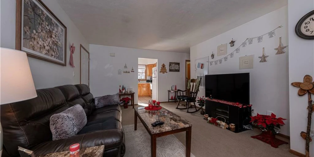 108 Oak Drive, Saxonburg, PA for sale