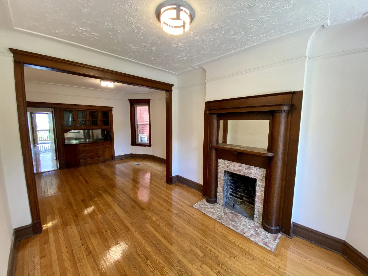 2439 N Seminary - 3-Unit Multi-Family Investment Opportunity in Lincoln Park