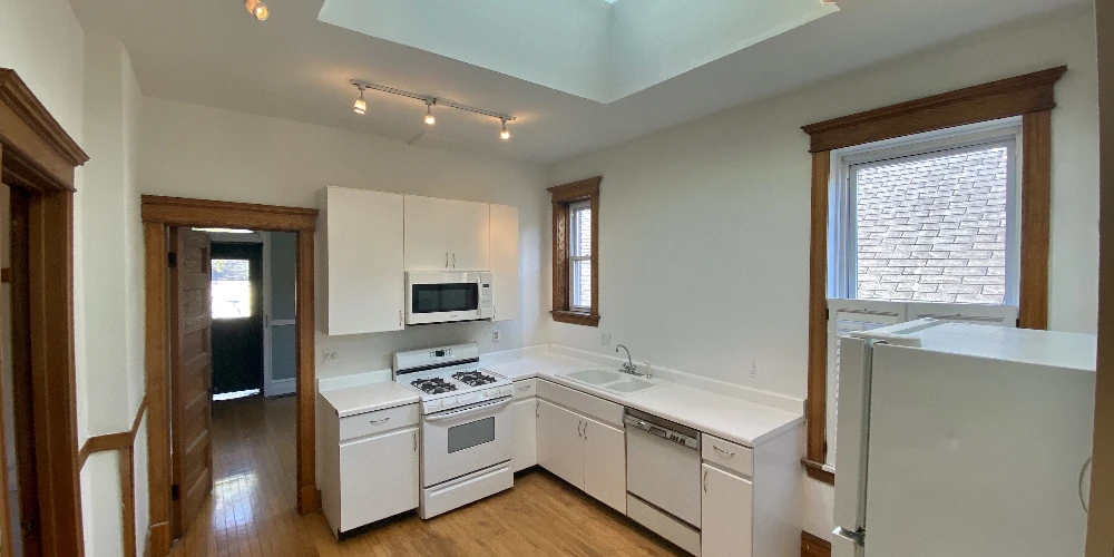 2439 N Seminary - 3-Unit Multi-Family Investment Opportunity in Lincoln Park