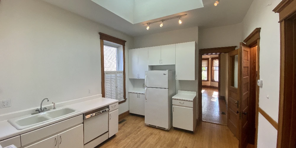 2439 N Seminary - 3-Unit Multi-Family Investment Opportunity in Lincoln Park
