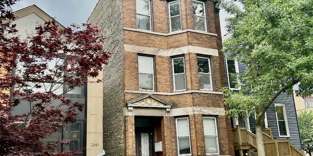 2439 N Seminary - 3-Unit Multi-Family Investment Opportunity in Lincoln Park