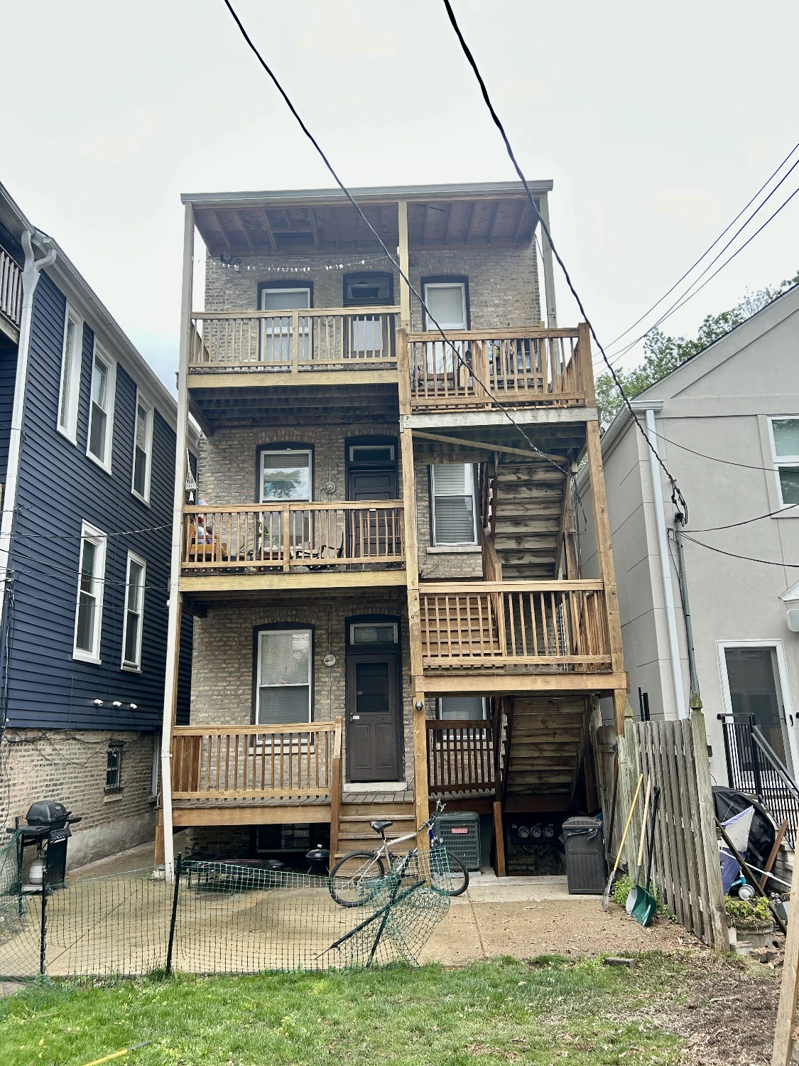 2439 N Seminary - 3-Unit Multi-Family Investment Opportunity in Lincoln Park