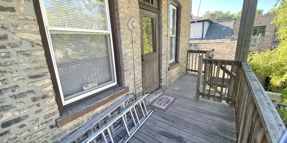 2439 N Seminary - 3-Unit Multi-Family Investment Opportunity in Lincoln Park