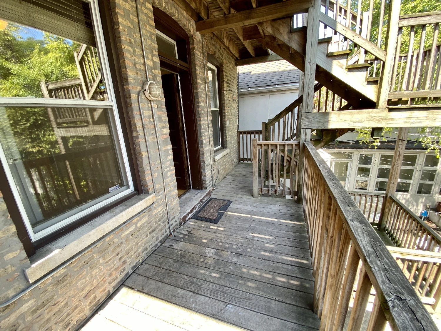 2439 N Seminary - 3-Unit Multi-Family Investment Opportunity in Lincoln Park
