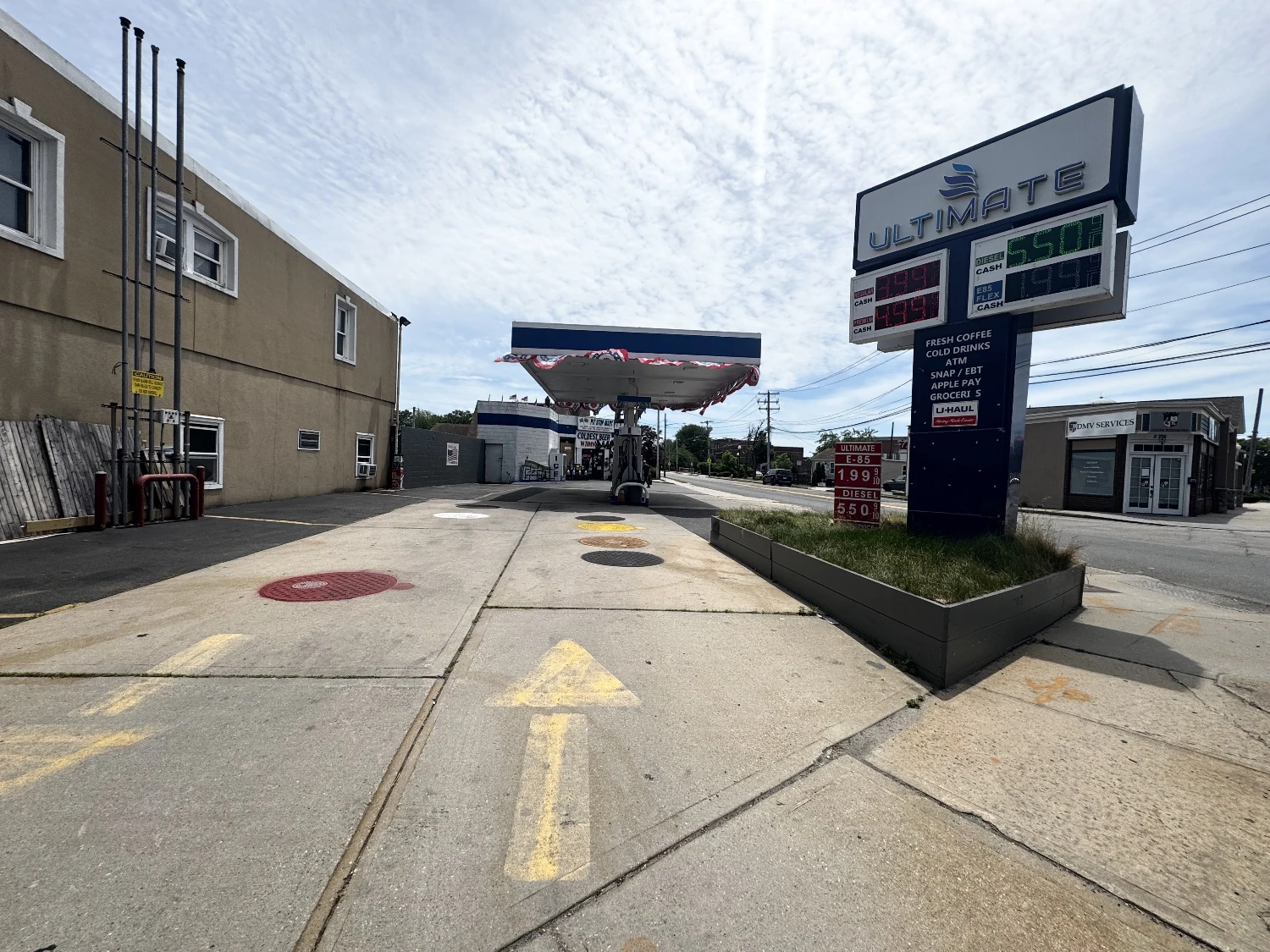 270 W Main Street - Gas Station For Sale