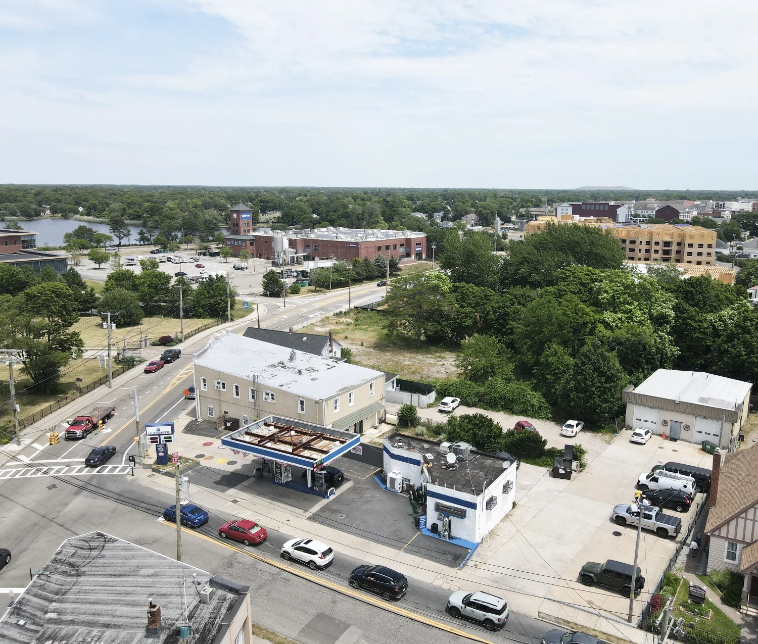 270 W Main Street - Gas Station For Sale