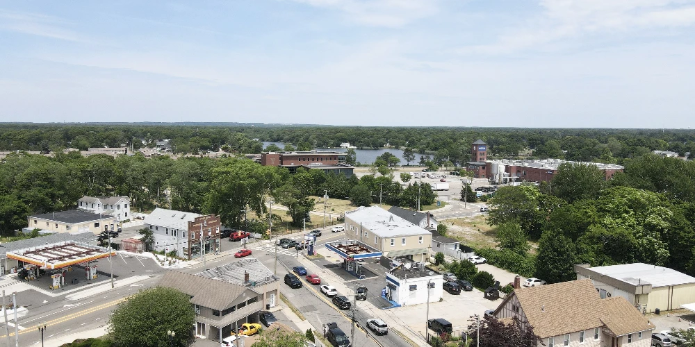 270 W Main Street - Gas Station For Sale