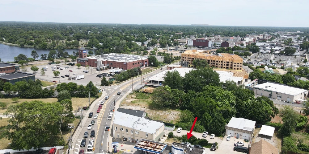 270 W Main Street - Gas Station For Sale