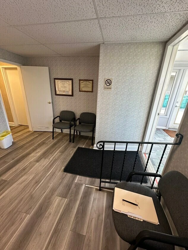 978 Perry Hwy, Pittsburgh, PA for sale