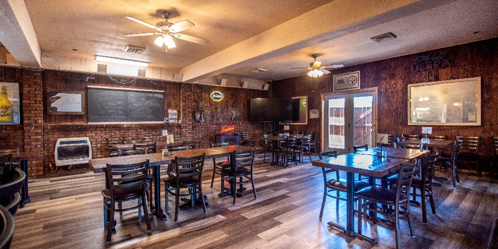 Blue Collar Tavern